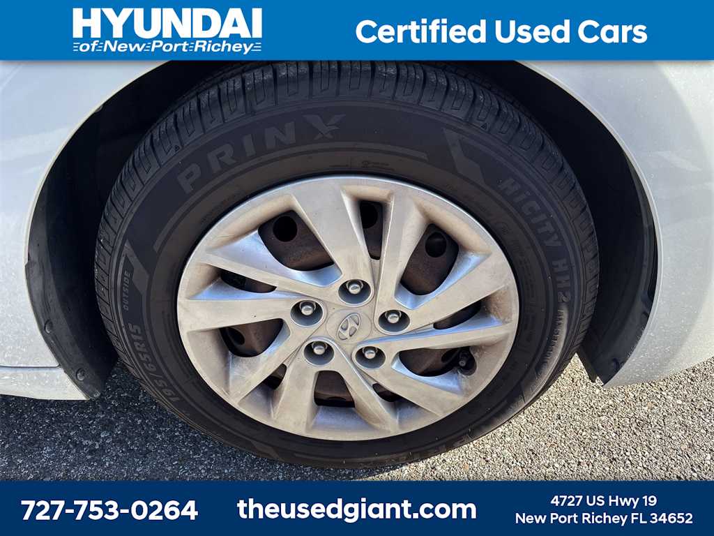 Thumbnail: 2019 Hyundai Elantra - 6