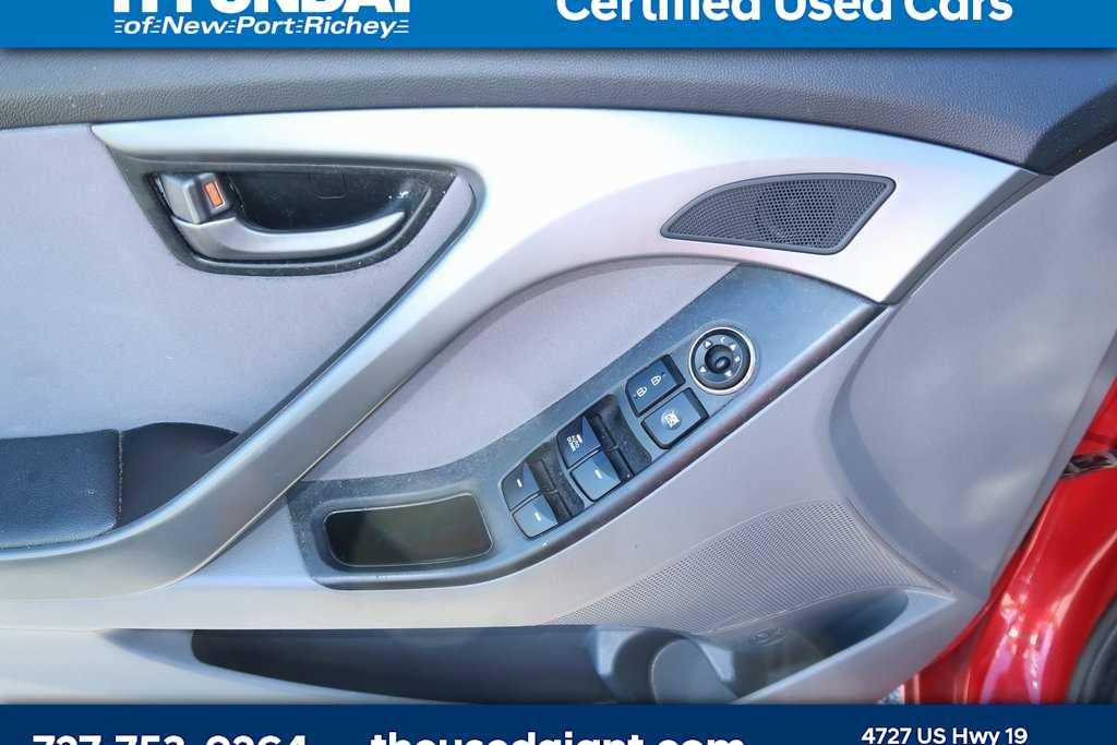 Thumbnail: 2014 Hyundai Elantra - 9