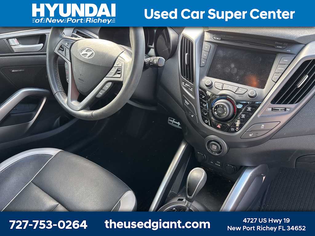 Thumbnail: 2015 Hyundai Veloster - 7