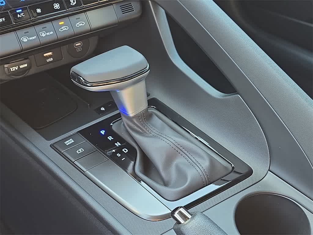 Thumbnail: 2026 Hyundai Elantra - 31