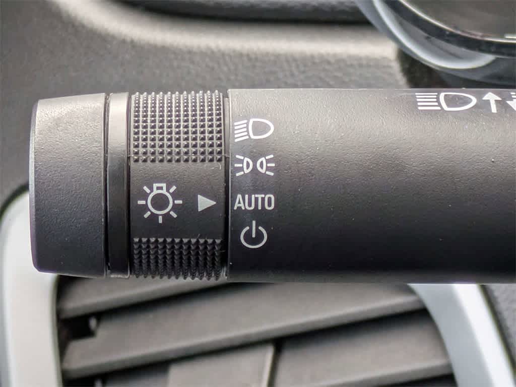 Thumbnail: 2017 GMC Terrain - 29