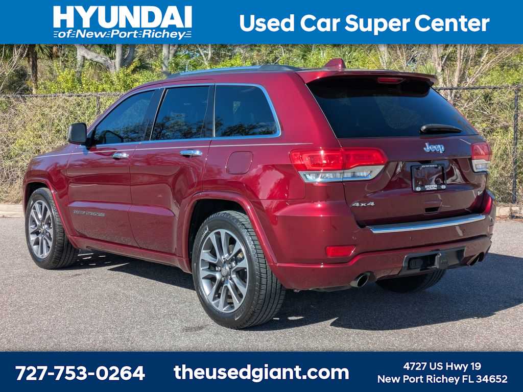 Thumbnail: 2017 Jeep Grand Cherokee - 3