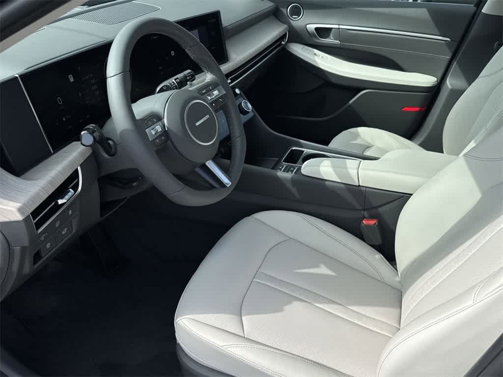 Thumbnail: 2025 Hyundai Sonata - 14