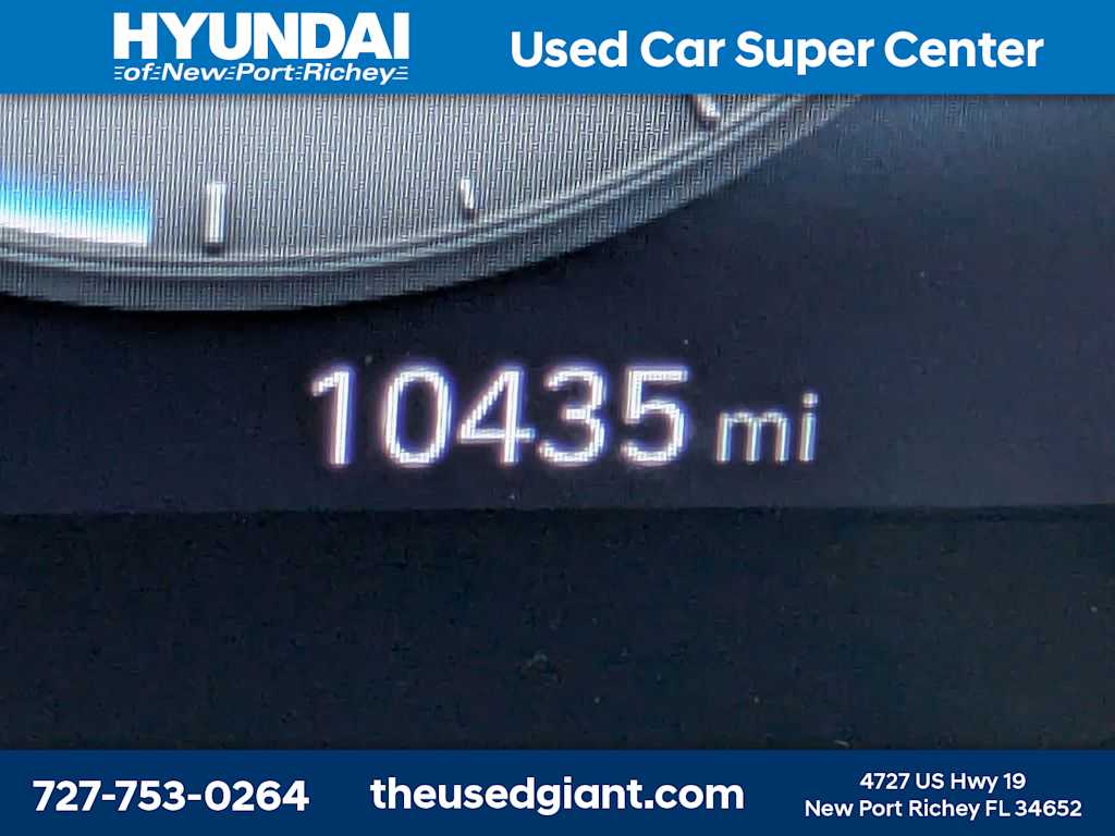 Thumbnail: 2025 Hyundai Elantra - 32