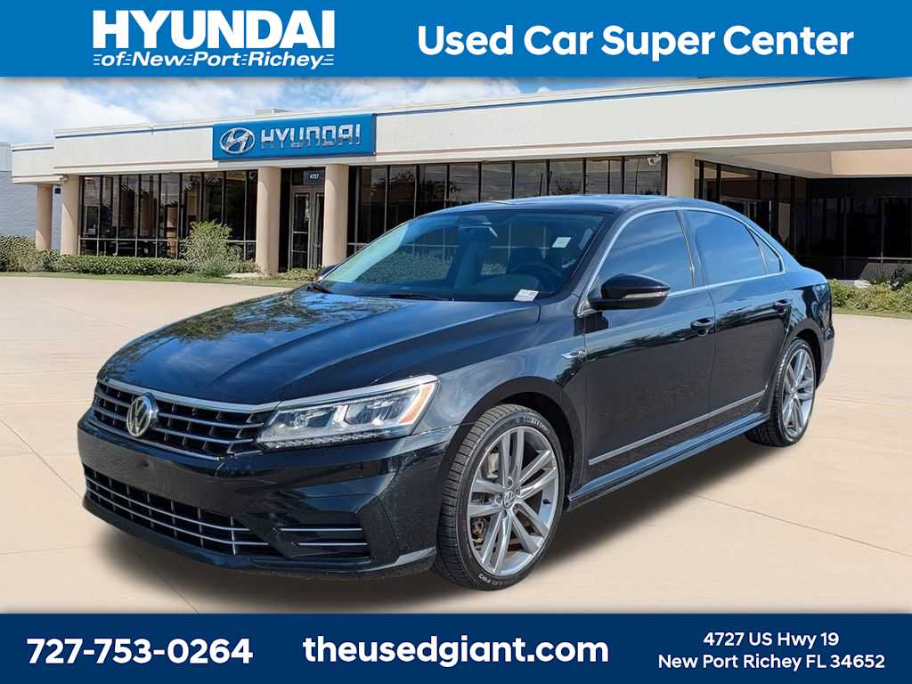 2017 Volkswagen Passat R-Line -
                  New Port Richey, FL