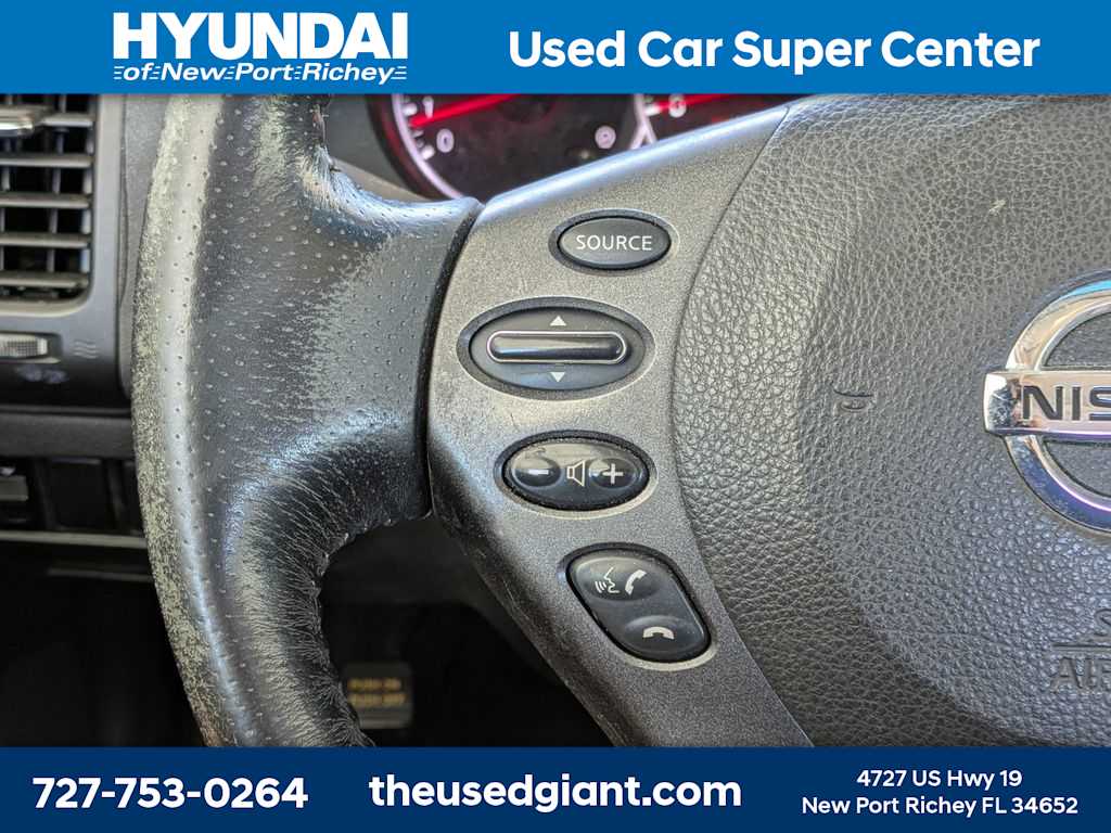 Thumbnail: 2012 Nissan Altima - 29