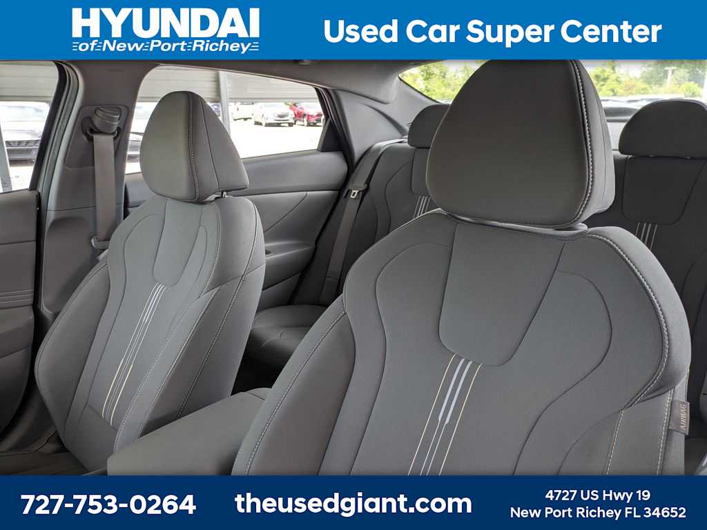 Thumbnail: 2024 Hyundai Elantra - 7