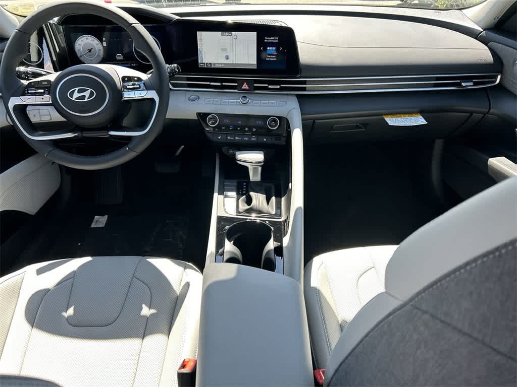 Thumbnail: 2025 Hyundai Elantra - 14