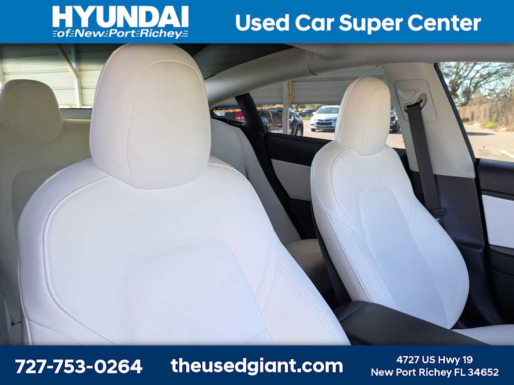 Thumbnail: 2021 Tesla Model 3 - 6