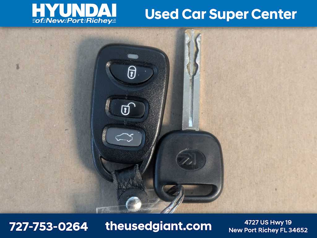 Thumbnail: 2012 Hyundai Sonata - 30
