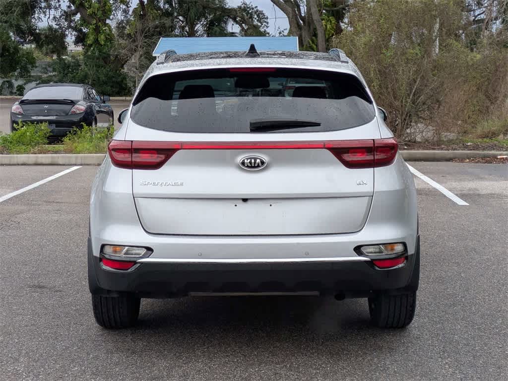 Thumbnail: 2022 Kia Sportage - 4