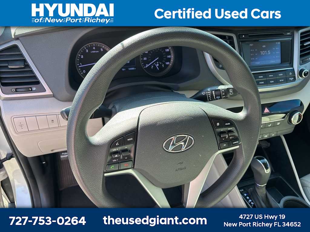 Thumbnail: 2017 Hyundai Tucson - 11