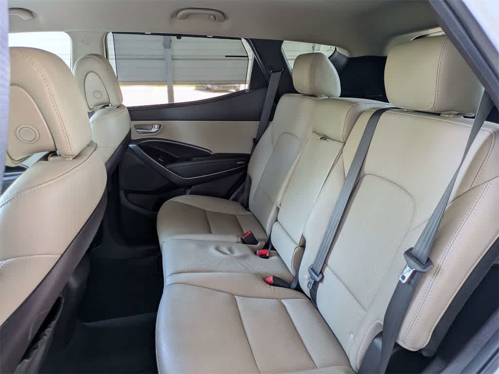 Thumbnail: 2017 Hyundai Santa Fe - 16