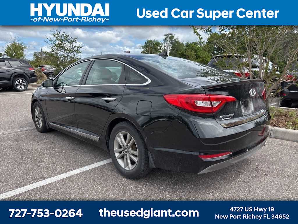 Thumbnail: 2015 Hyundai Sonata - 2