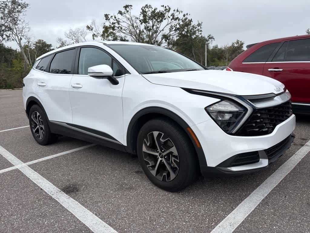 Thumbnail: 2023 Kia Sportage - 4