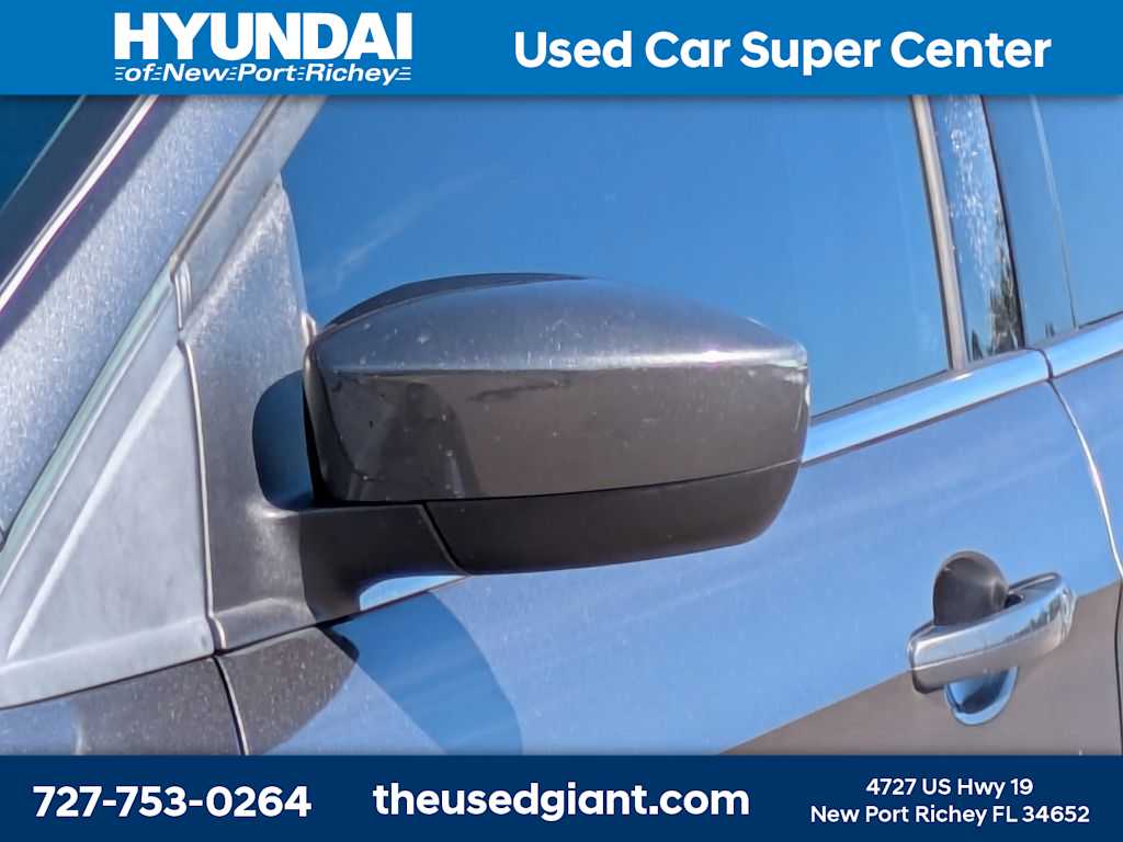 Thumbnail: 2015 Ford Escape - 11