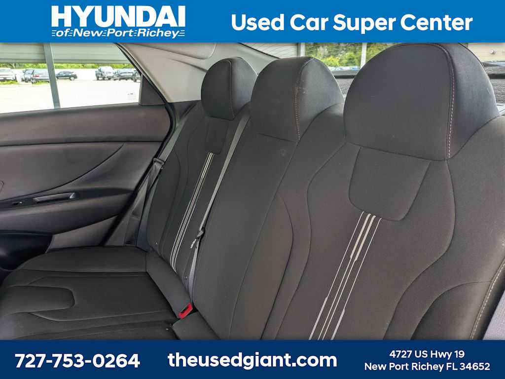 Thumbnail: 2023 Hyundai Elantra - 12