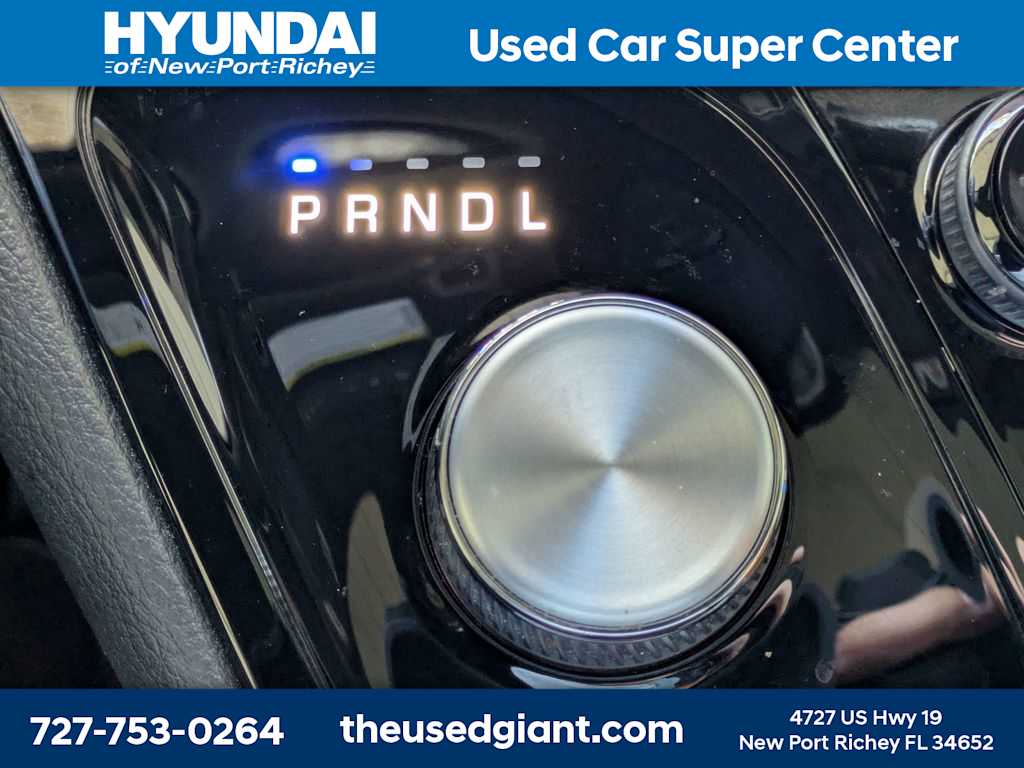 Thumbnail: 2022 Chrysler Pacifica - 40