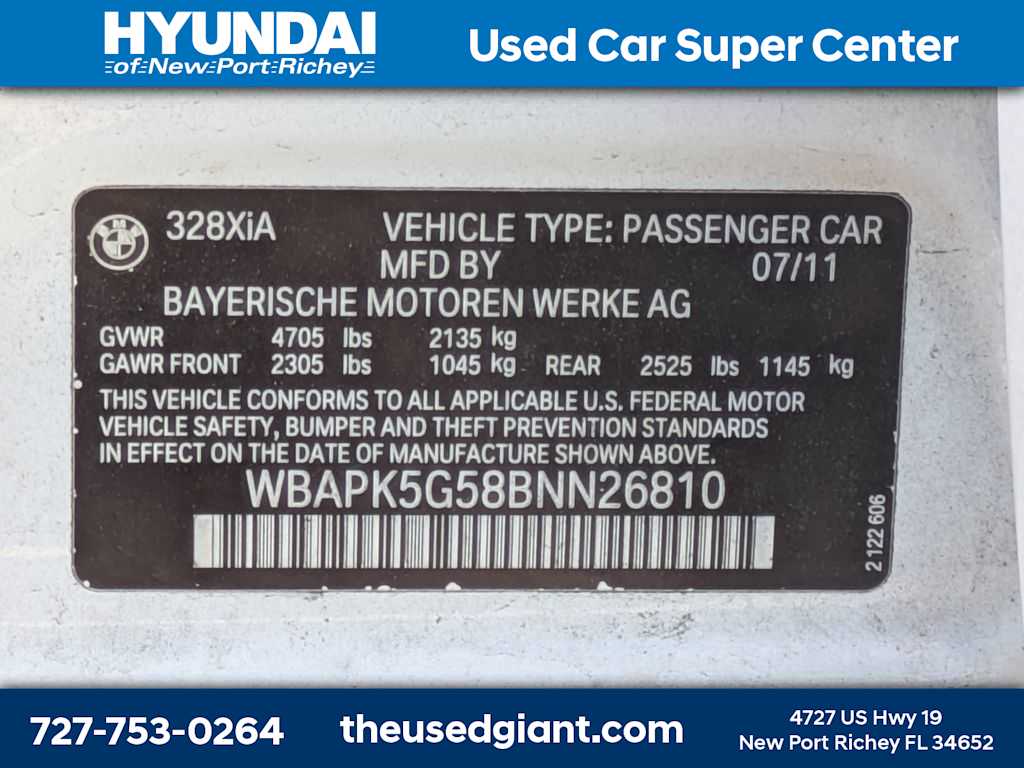 Thumbnail: 2011 BMW 3 Series - 14