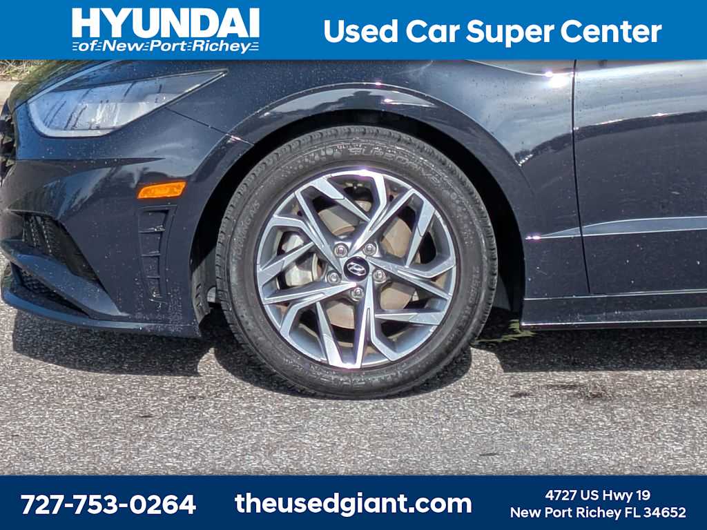 Thumbnail: 2023 Hyundai Sonata - 10