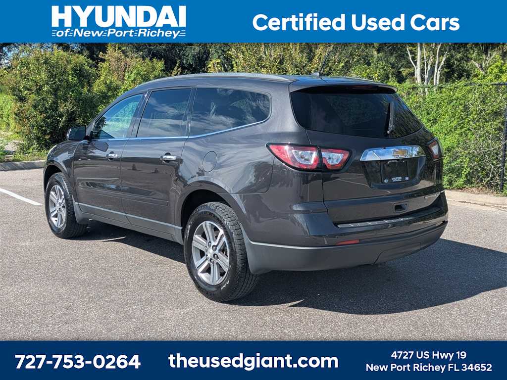 Thumbnail: 2015 Chevrolet Traverse - 3