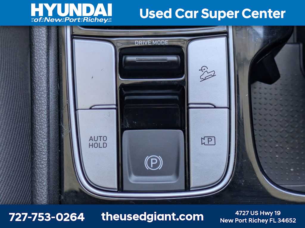 Thumbnail: 2023 Hyundai Santa Cruz - 24