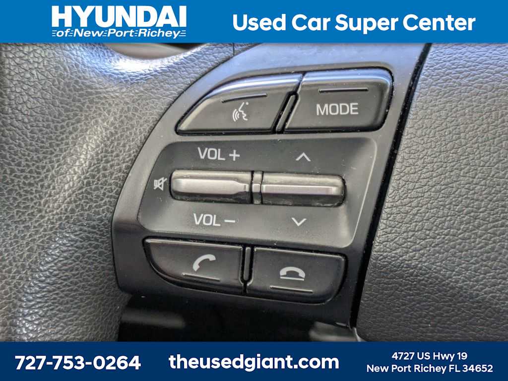 Thumbnail: 2020 Hyundai Elantra - 26