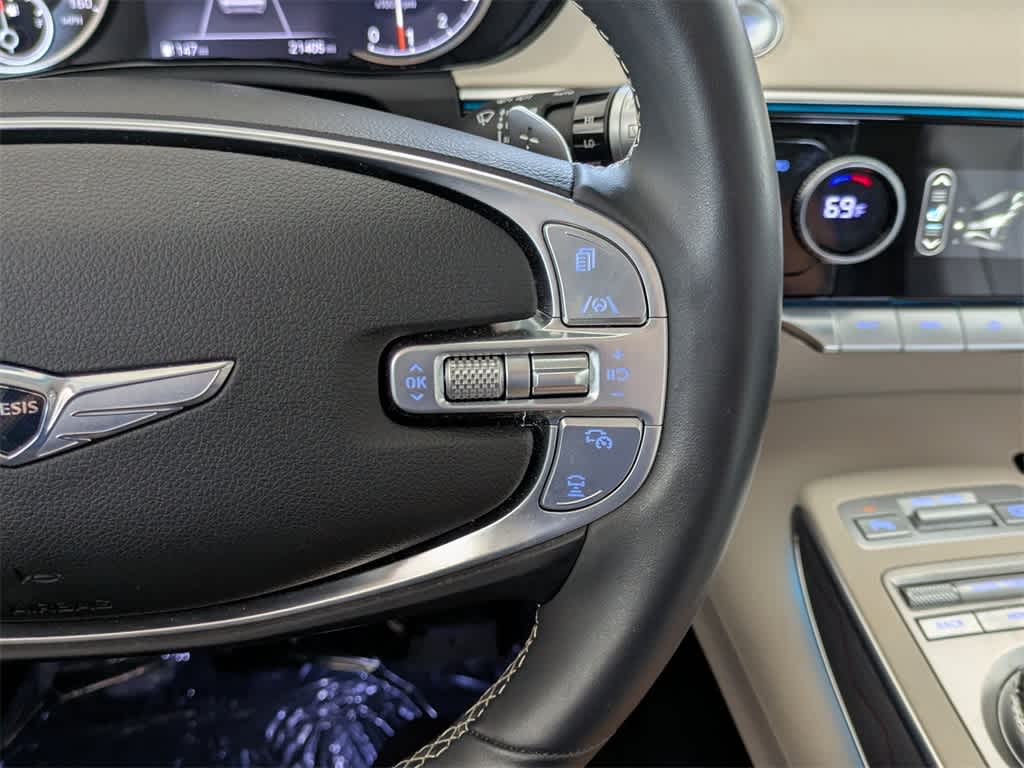 Thumbnail: 2022 Genesis GV70 - 40