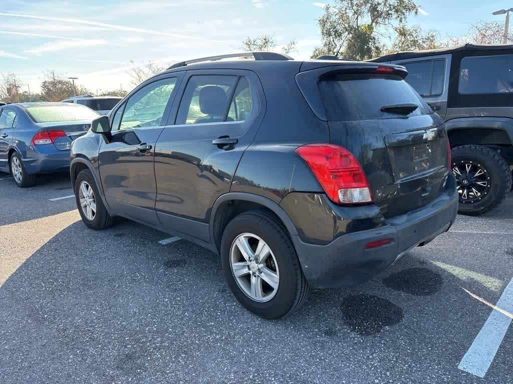 Thumbnail: 2016 Chevrolet Trax - 2