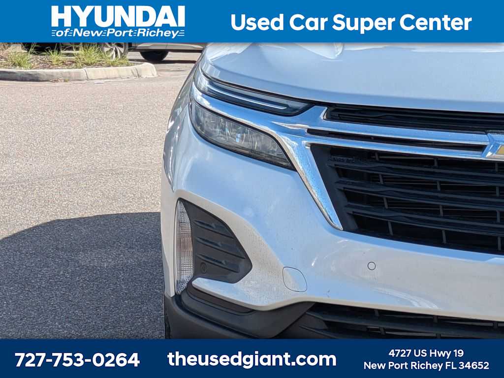 Thumbnail: 2022 Chevrolet Equinox - 12