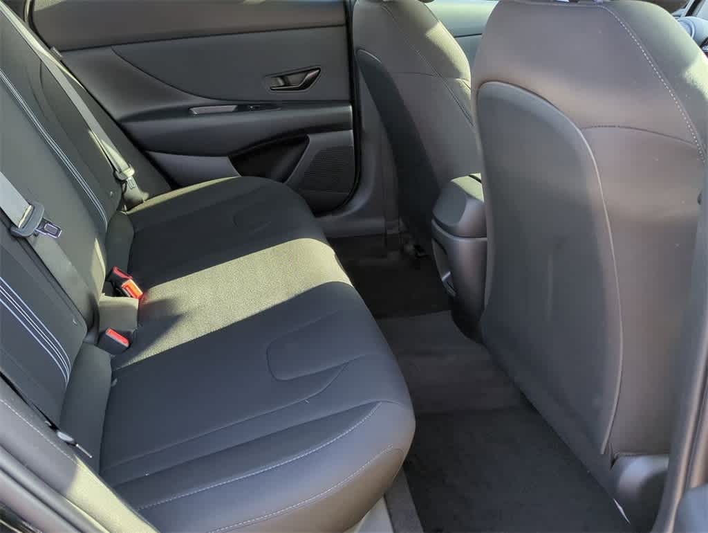 Thumbnail: 2026 Hyundai Elantra - 21