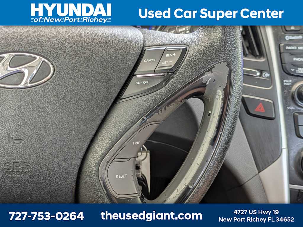 Thumbnail: 2012 Hyundai Sonata - 27