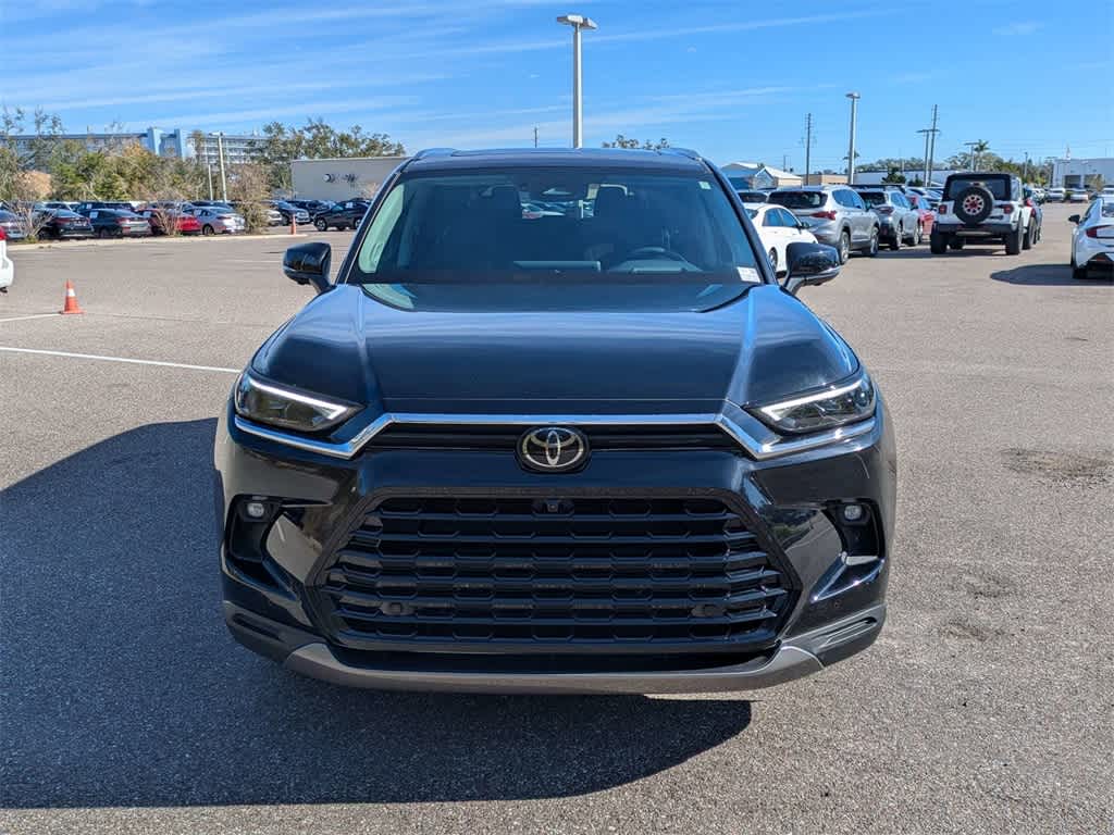 Thumbnail: 2024 Toyota Grand Highlander - 8