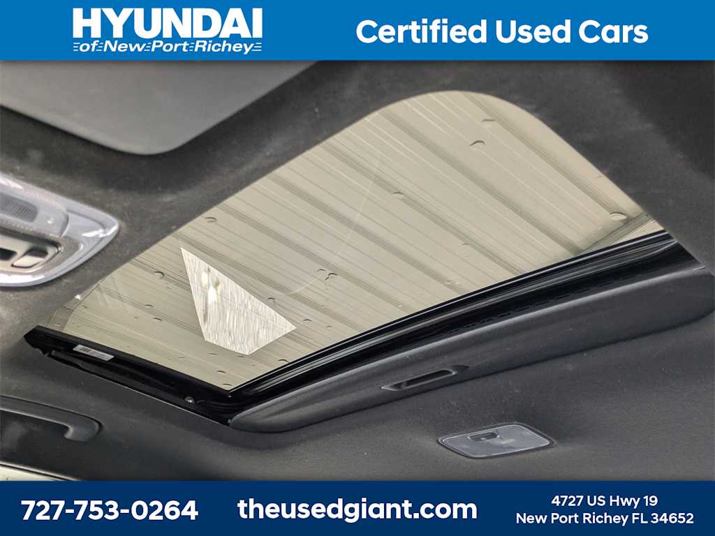 Thumbnail: 2023 Hyundai Elantra - 21