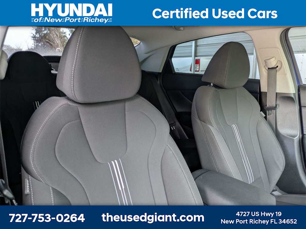 Thumbnail: 2023 Hyundai Elantra - 6