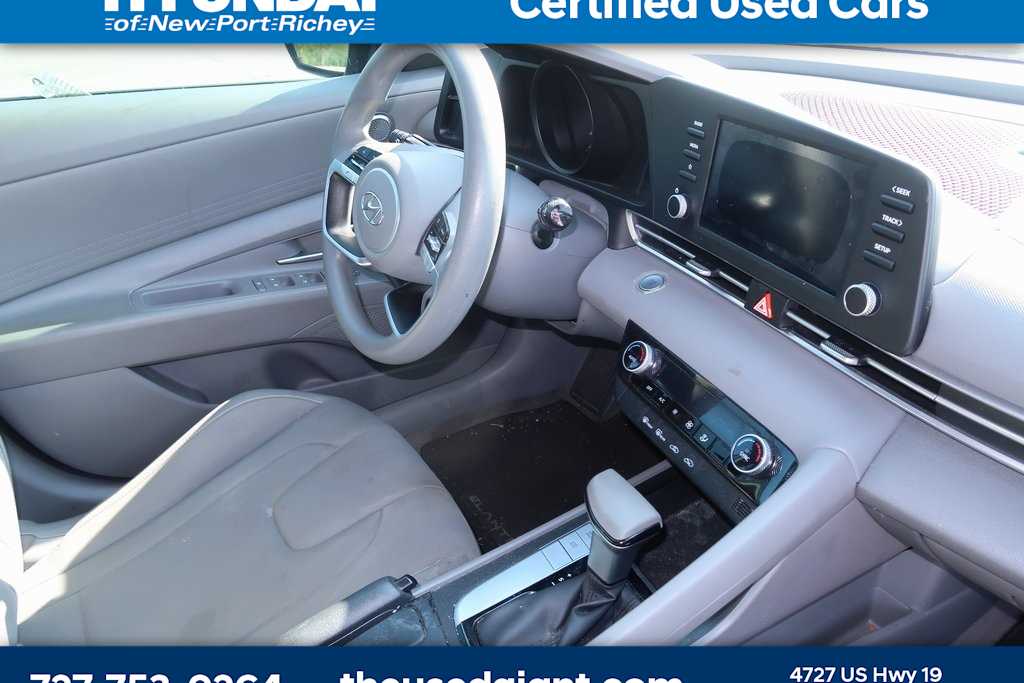Thumbnail: 2021 Hyundai Elantra - 6