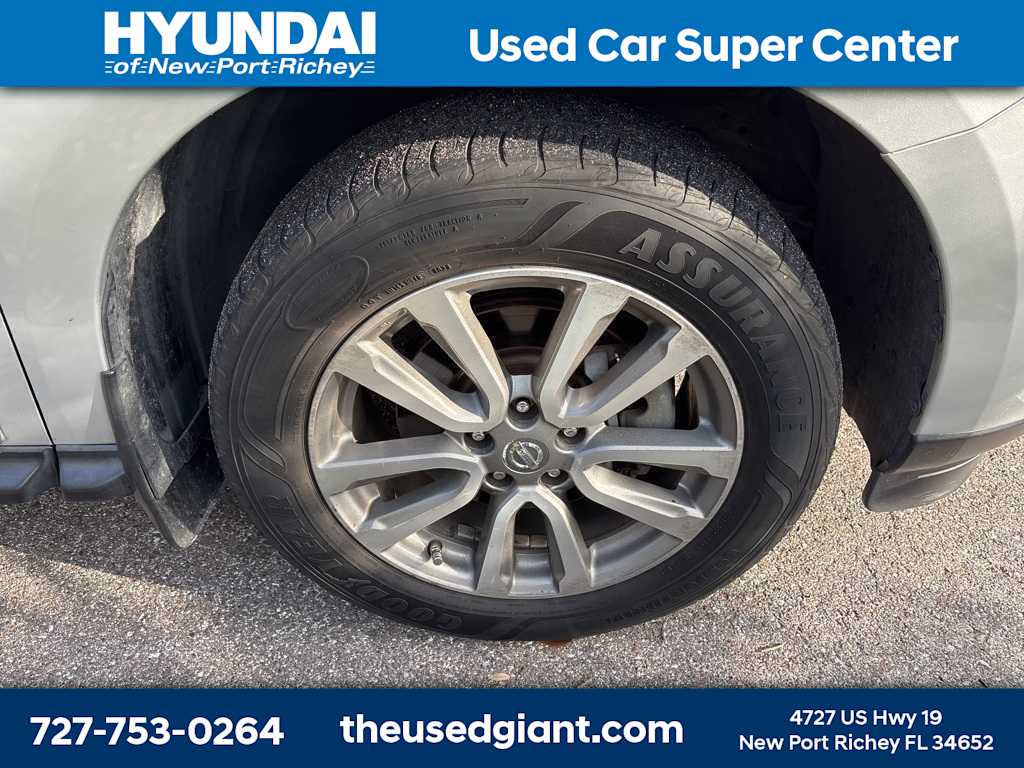 Thumbnail: 2014 Nissan Pathfinder - 6