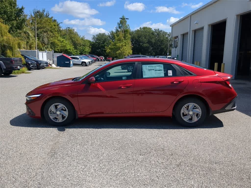 Thumbnail: 2025 Hyundai Elantra - 3