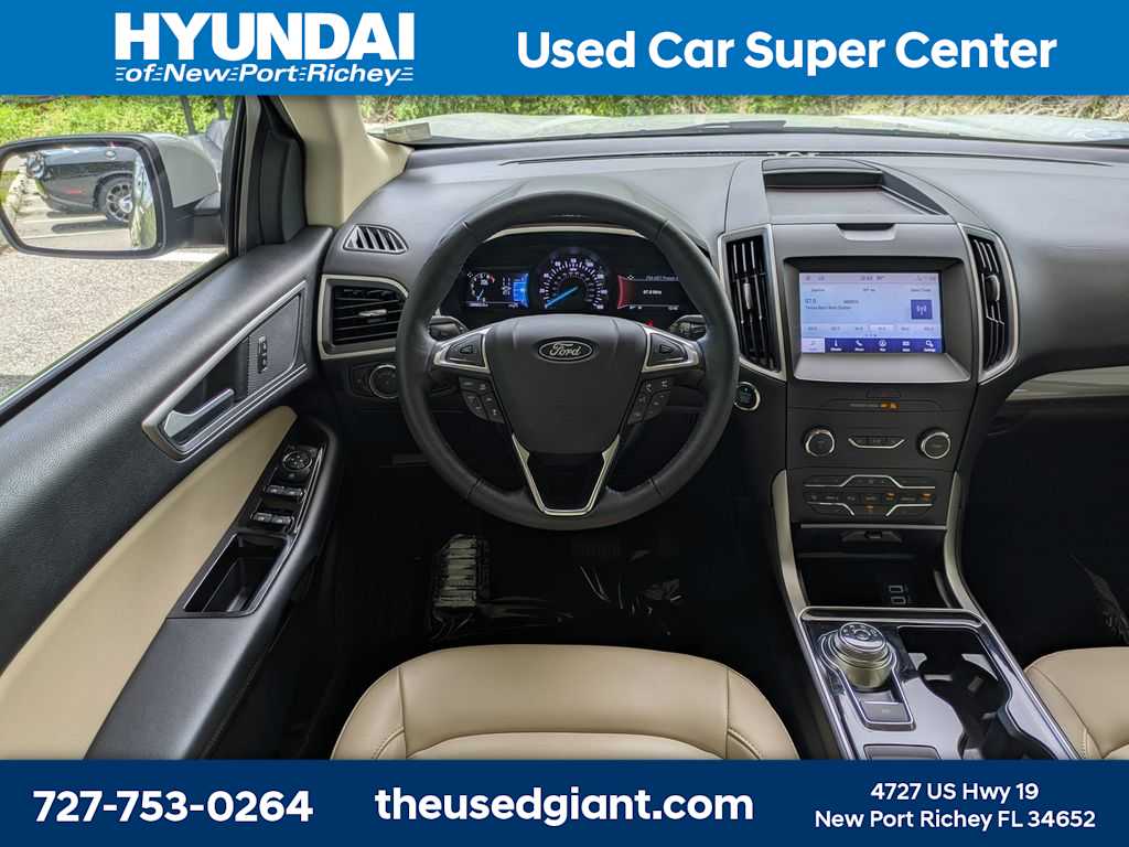 Thumbnail: 2020 Ford Edge - 18