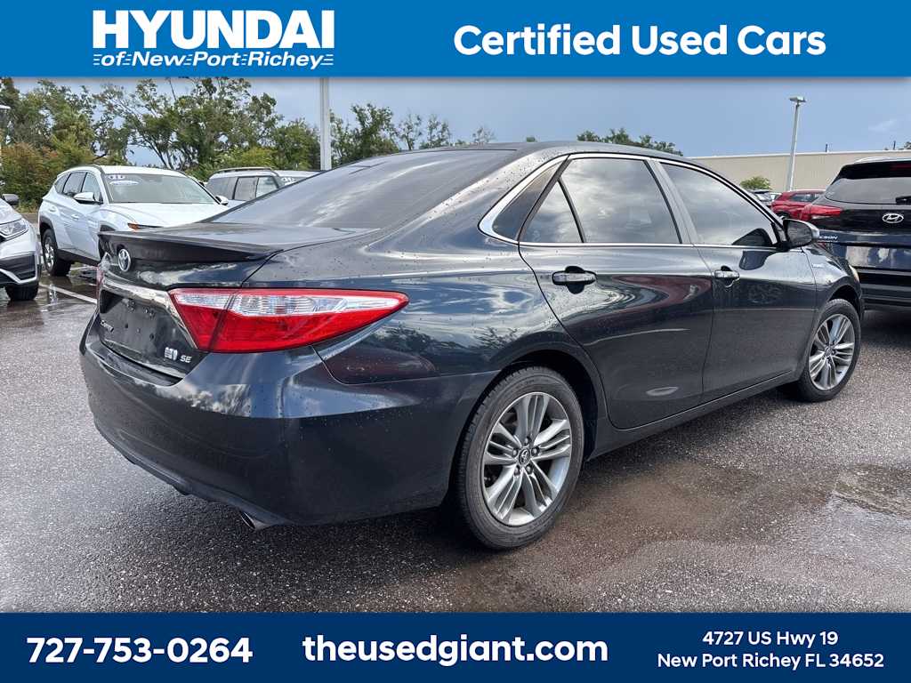 Thumbnail: 2015 Toyota Camry - 3