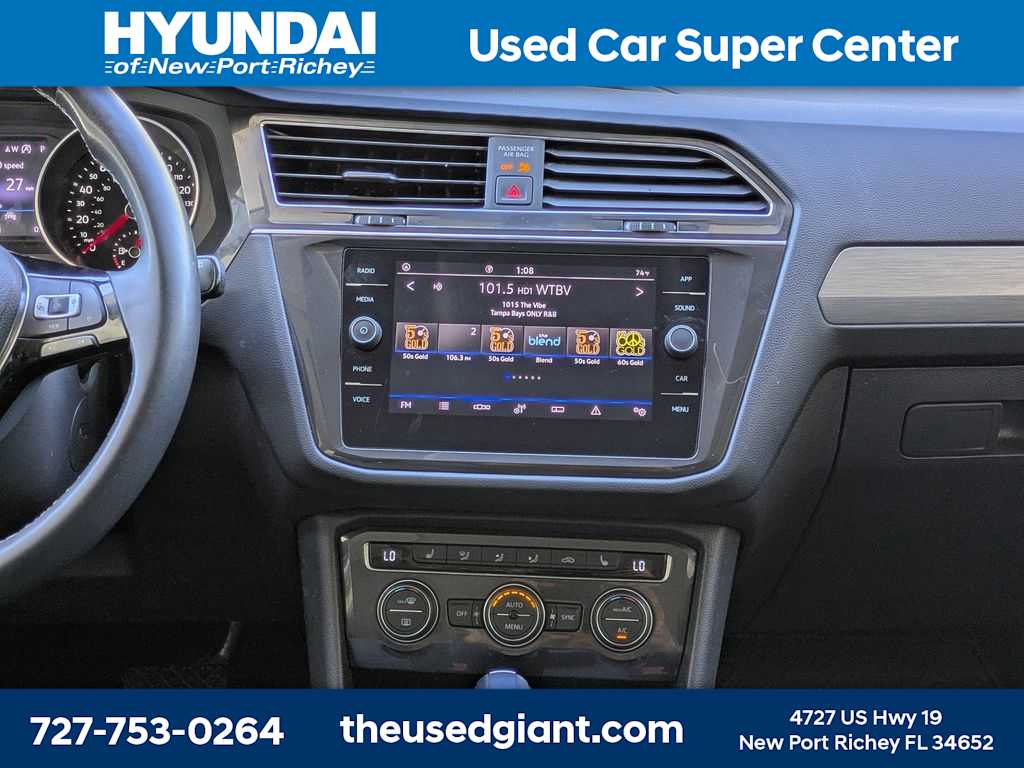 Thumbnail: 2021 Volkswagen Tiguan - 22