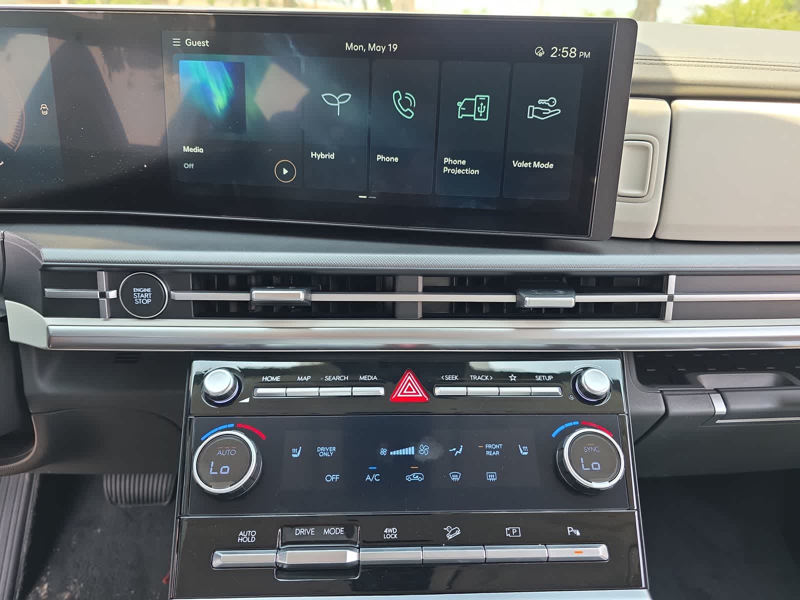 2025 Hyundai Santa Fe SEL 25