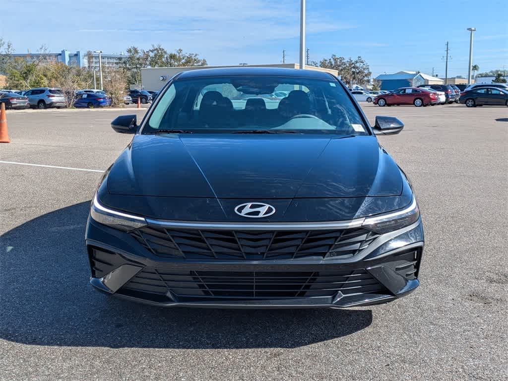 Thumbnail: 2024 Hyundai Elantra - 8