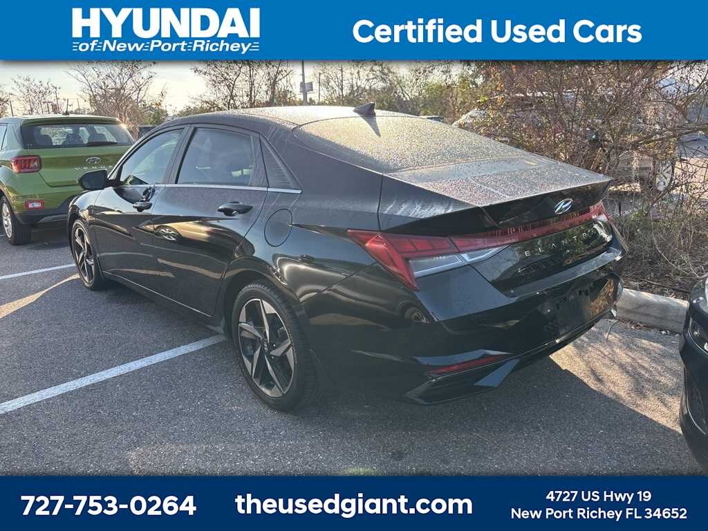 Certified 2022 Hyundai Elantra Limited Sedan