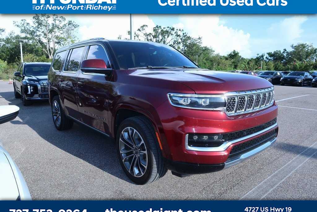 Thumbnail: 2022 Jeep Grand Wagoneer - 4