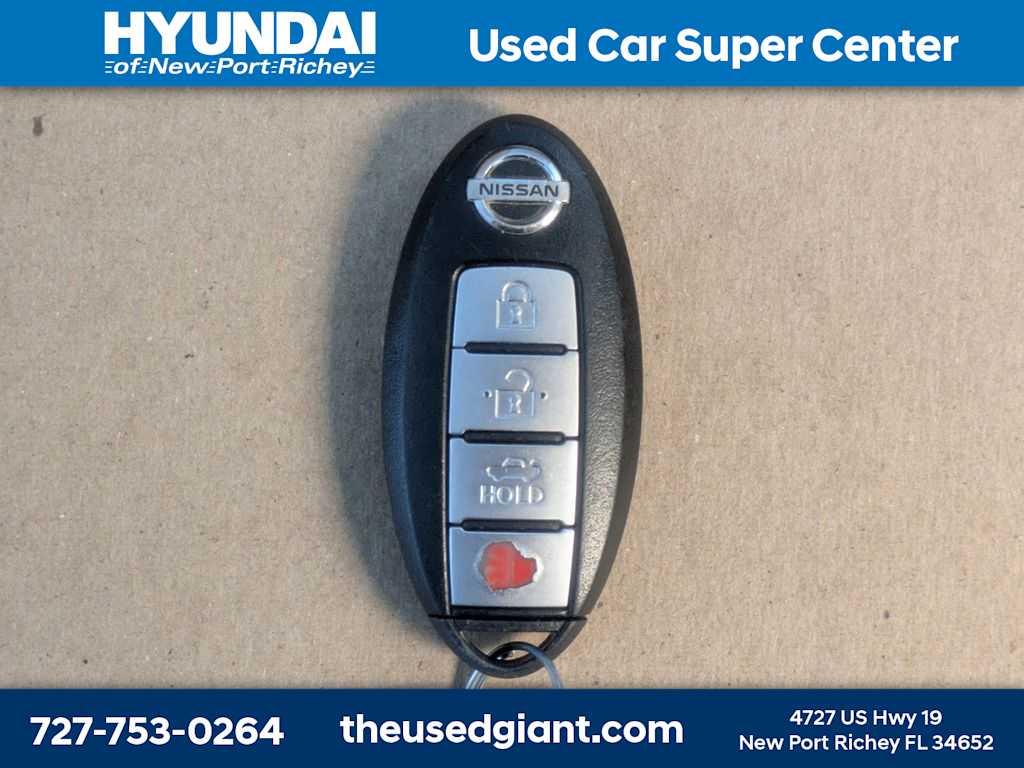 Thumbnail: 2012 Nissan Altima - 35