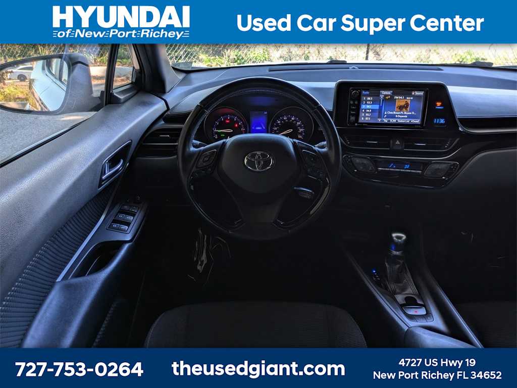 Thumbnail: 2018 Toyota C-HR - 16