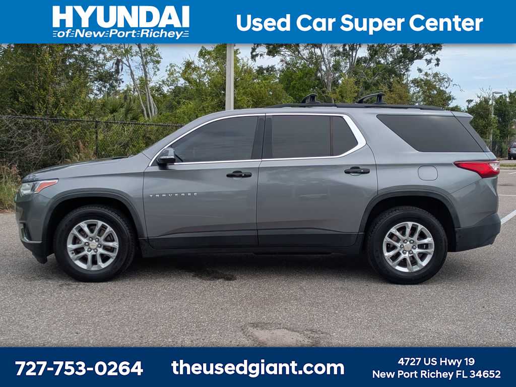Thumbnail: 2019 Chevrolet Traverse - 2
