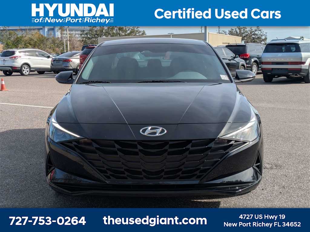 Thumbnail: 2023 Hyundai Elantra - 8