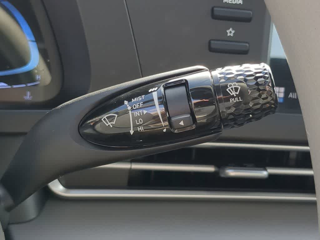 Thumbnail: 2026 Hyundai Elantra - 25